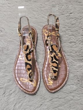 Sam Edelman Brown Leopard Print T-Strap Sandals
